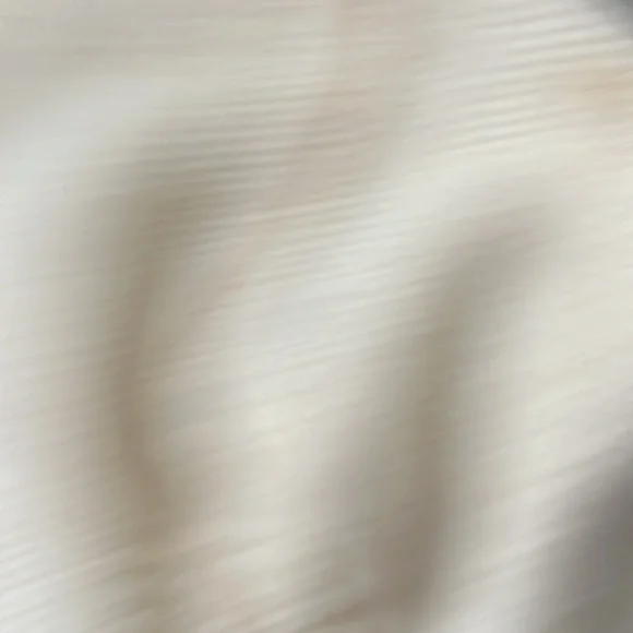 Beautiful Vine Tree sweater w flowers - Picture 8 of 8